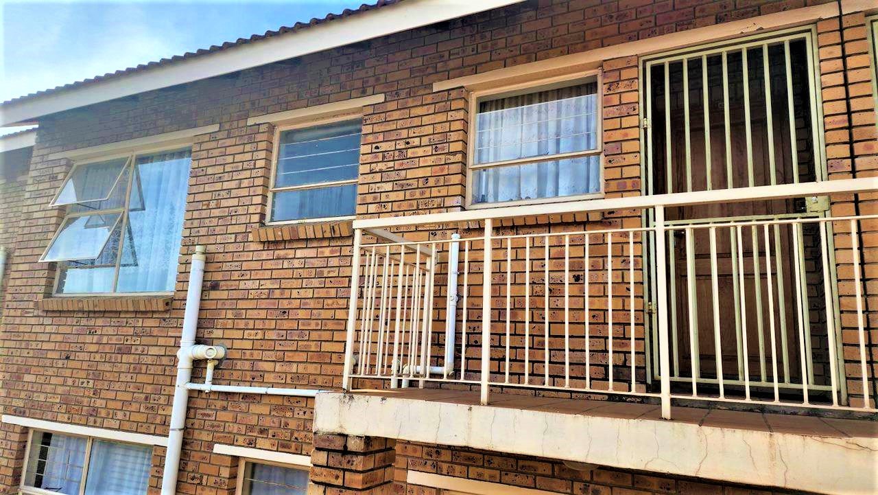 2 Bedroom Property for Sale in Fleurdal Free State